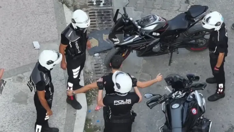 Edirne’de motorlu narkotik polisleri sahada