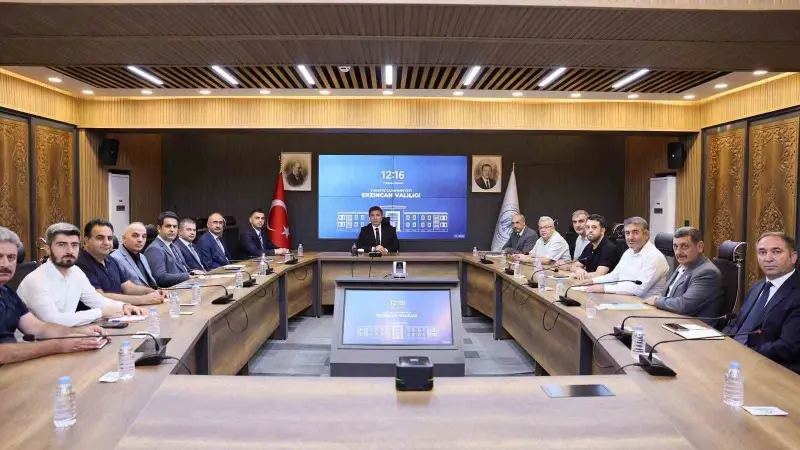 Erzincan’da İl Özel İdaresi çalışmaları değerlendirildi