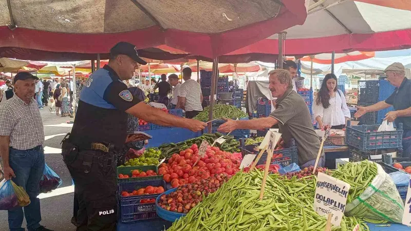 Polisten hırsızlık ve dolandırıcılık uyarısı: "Kapınızı kilitleyin, kamu görevlisi para istemez"