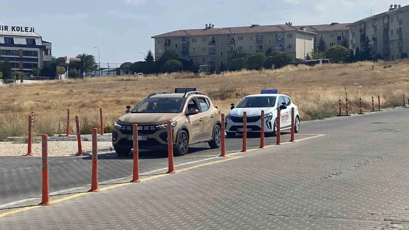 Ehliyet sınavlarında sabit parkur dönemine son