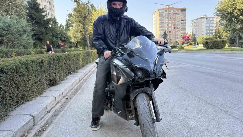 Kazadan sonra motosikletini teslim alan genç, 5 dakika sonra bir kaza daha yaptı
